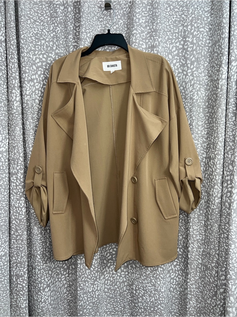 BB Dakota Tan Open-Front Trench Jacket - Size XL